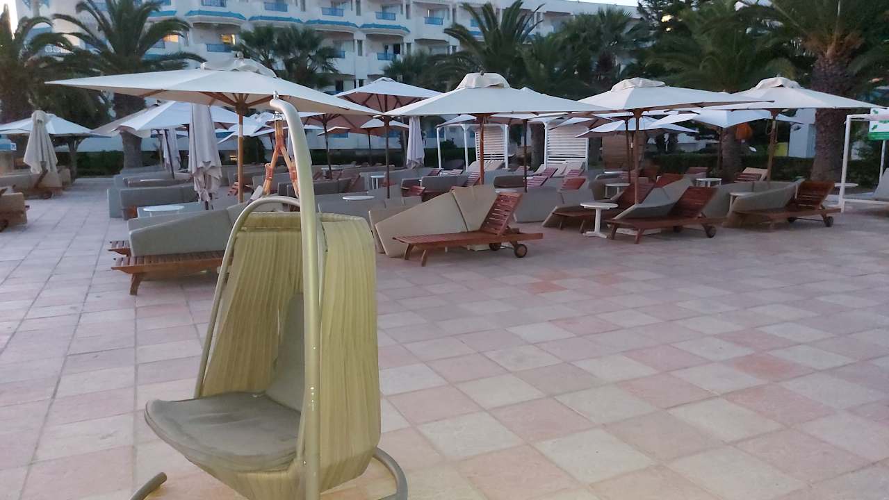 Pool Sentido Bellevue Park