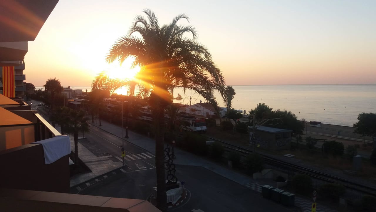 Blick vom Balkon - Sonnenaufgang AQUA Hotel Promenade & Spa