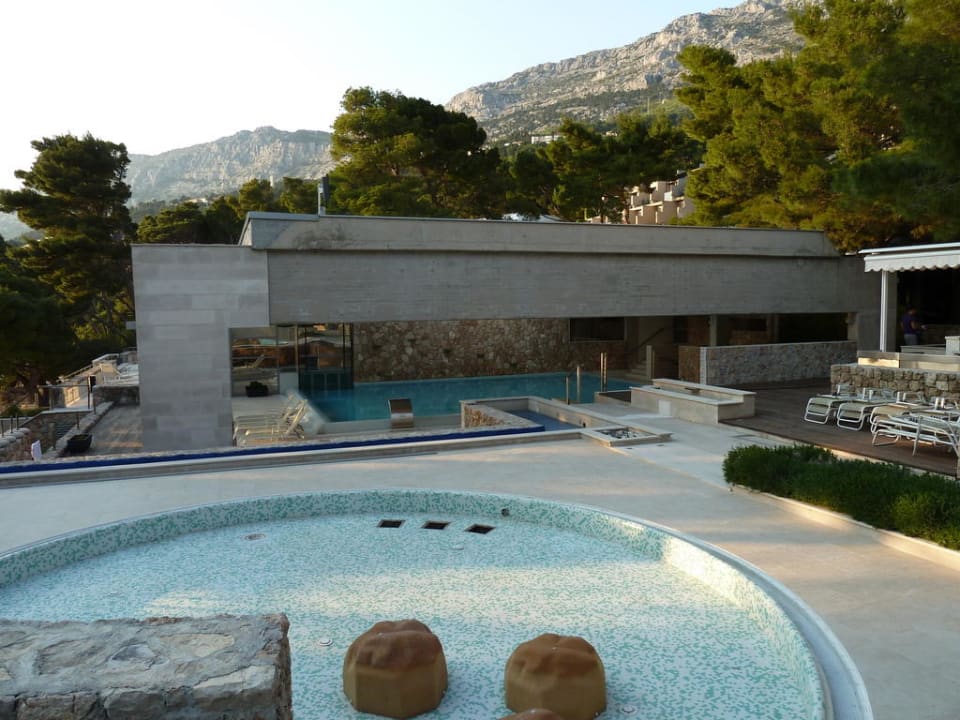 Poolanlage, im Vordergrund Kinderpool Bluesun Hotel Soline