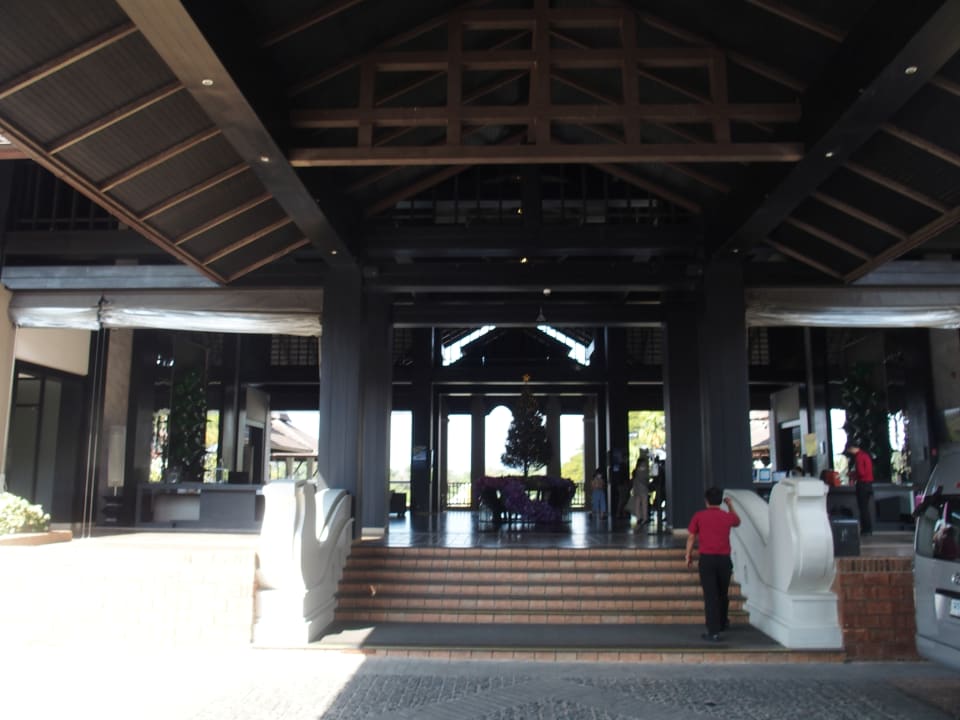 Lobby Le Meridien Chiang Rai Resort