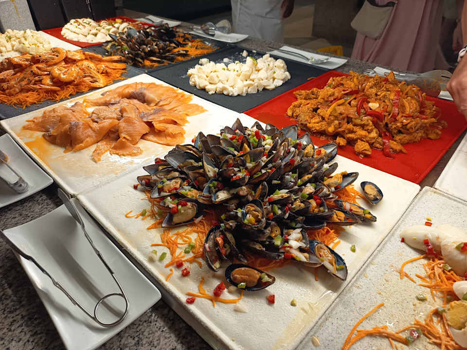 Gastro Hotel Riu Karamboa