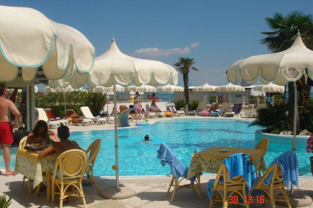 Poollandschaft Hotel Punta dell'Est