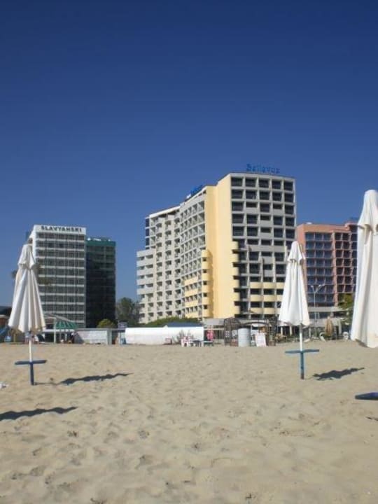 Vom Strand in Richtung Hotel fotografiert Sentido Bellevue Beach