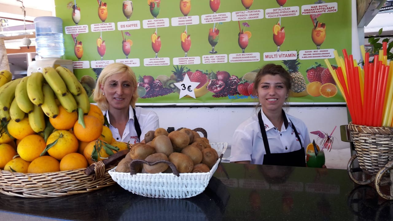 Lecker Bar  Hane Family Resort