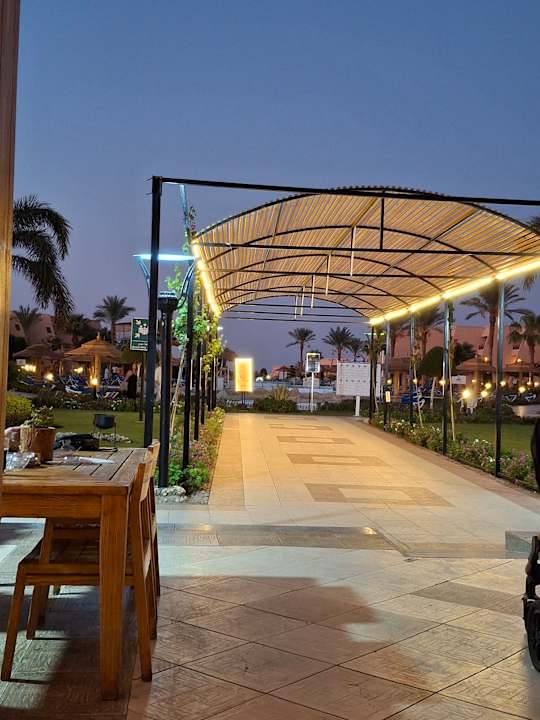 Gastro Jasmine Palace Resort & Spa