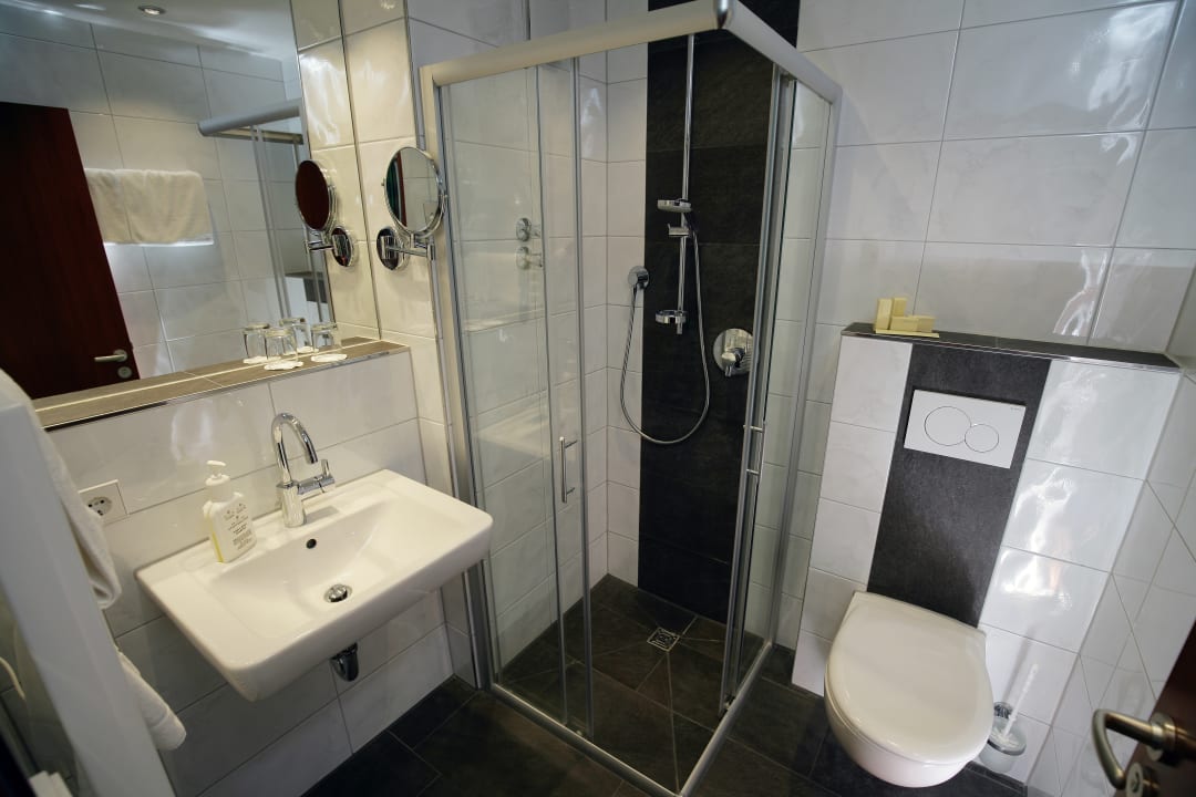 Zimmer Badhotel Stauferland