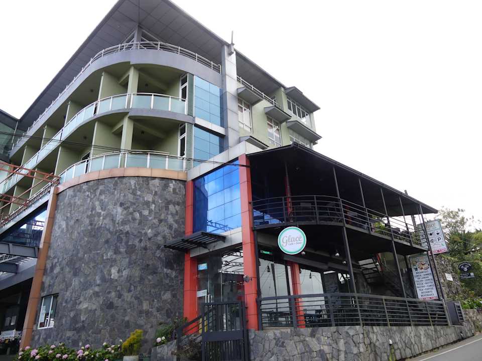 Außenansicht Olympus Plaza Hotel