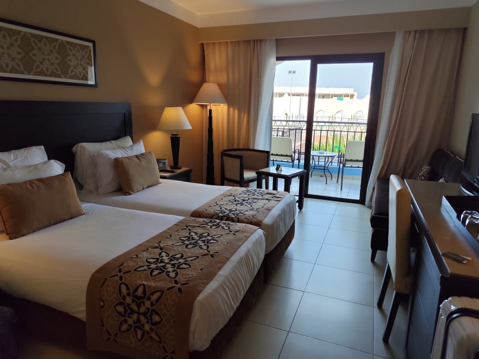 Zimmer Jaz Dar EL Madina