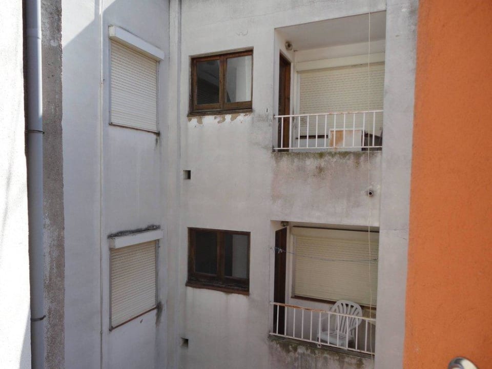 Ausblick auf baufällige Ruine Zimmer 3343 Cleopatra Spa Hotel