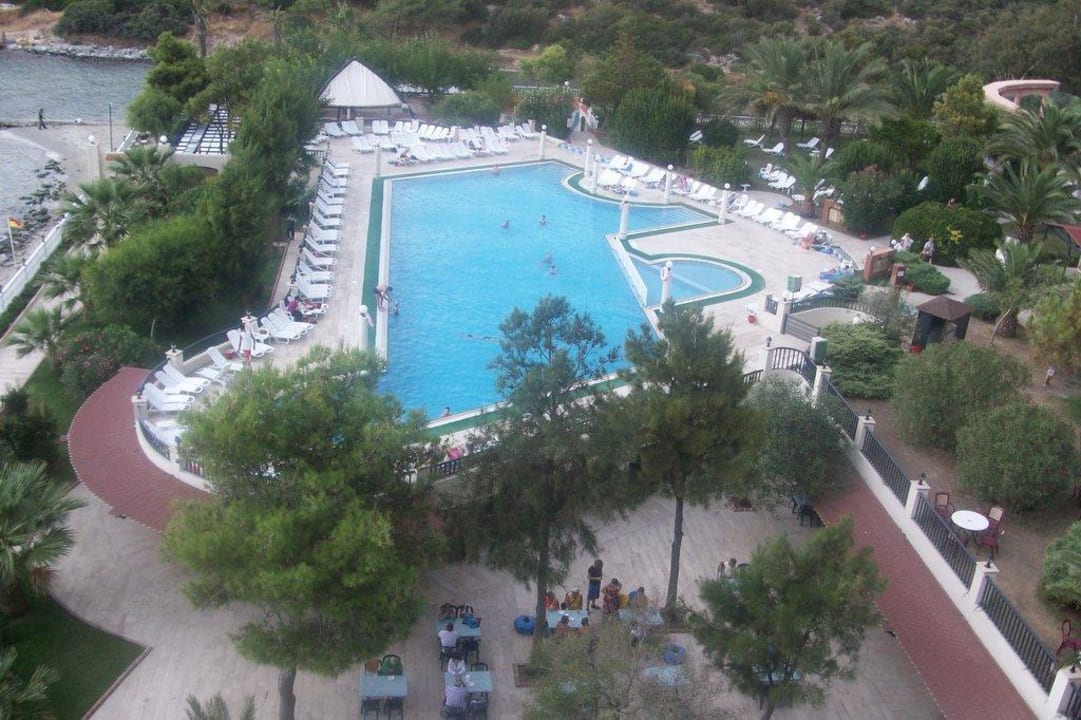 Poolanlage vom Zimmer aus Tusan Beach Resort