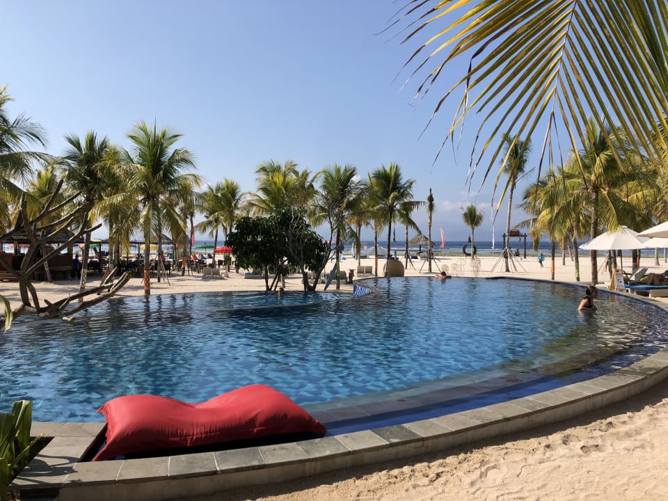 Pool Mahagiri Resort Nusa Lembongan