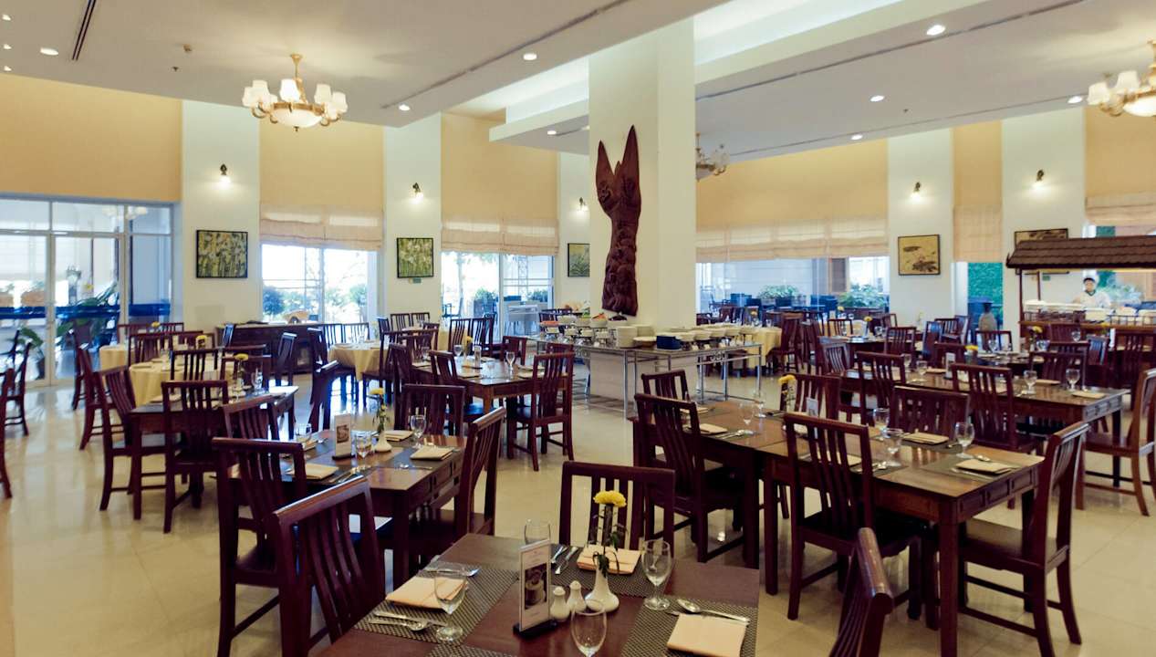 Gastro Champasak Grand Hotel