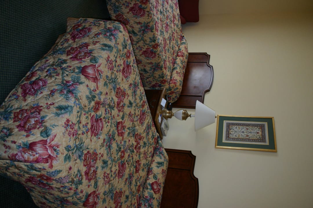 Sehr gediegen  (Altmodisch ?!) Hotel Trianon Old Naples