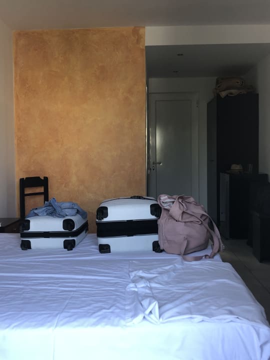 Zimmer Corali Hotel