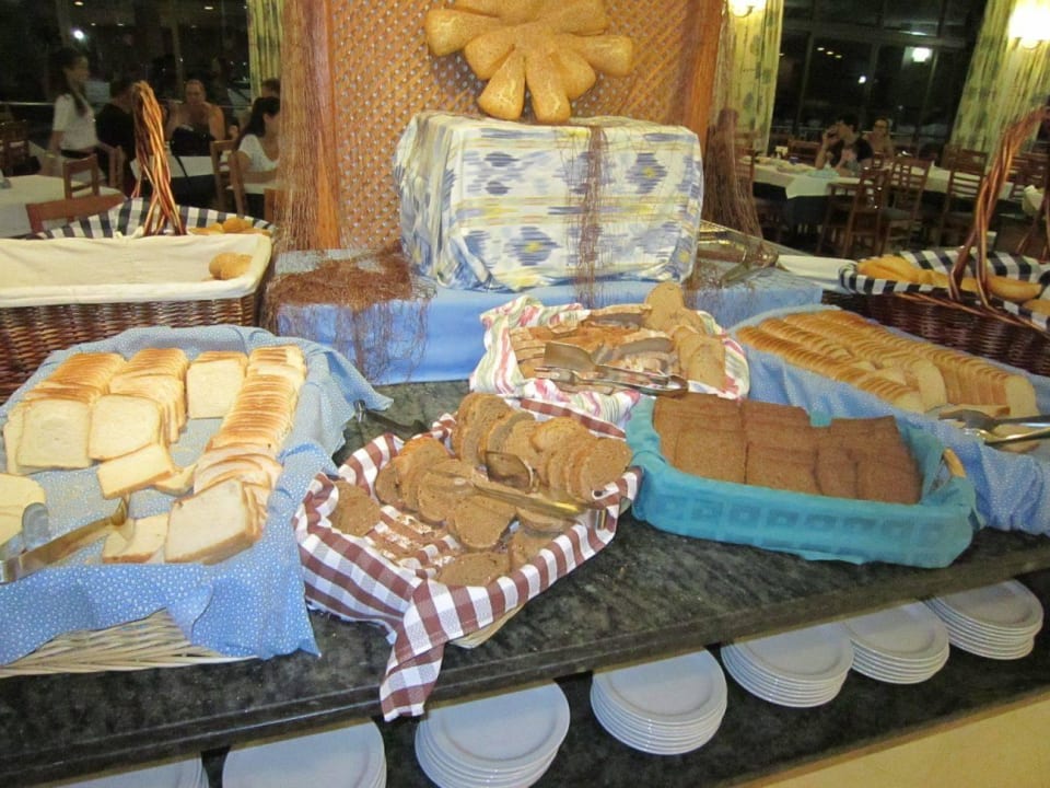 Trocken Brot im wahrsten Sinne Hotel Club Cala Romani