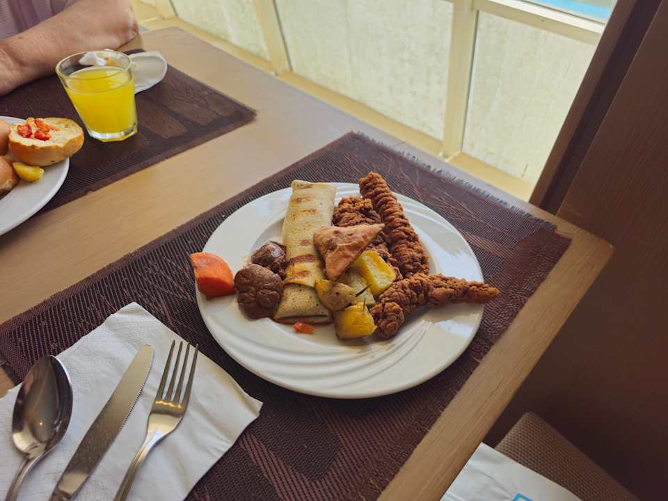 Gastro DoubleTree by Hilton Sharm El Sheikh - Sharks Bay Resort