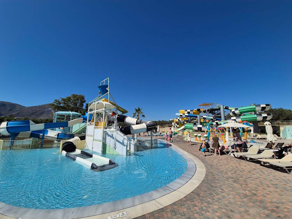 Pool Creta Maris Resort