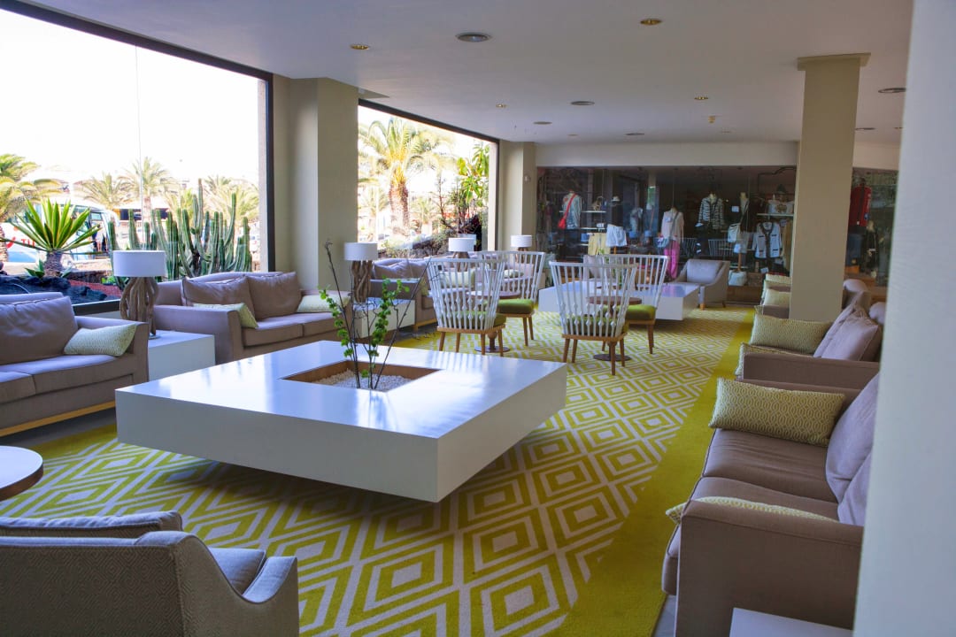 Lobby Hotel Grand Teguise Playa