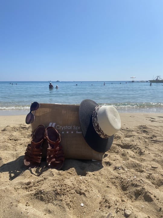 Strand Crystal Springs Beach Hotel