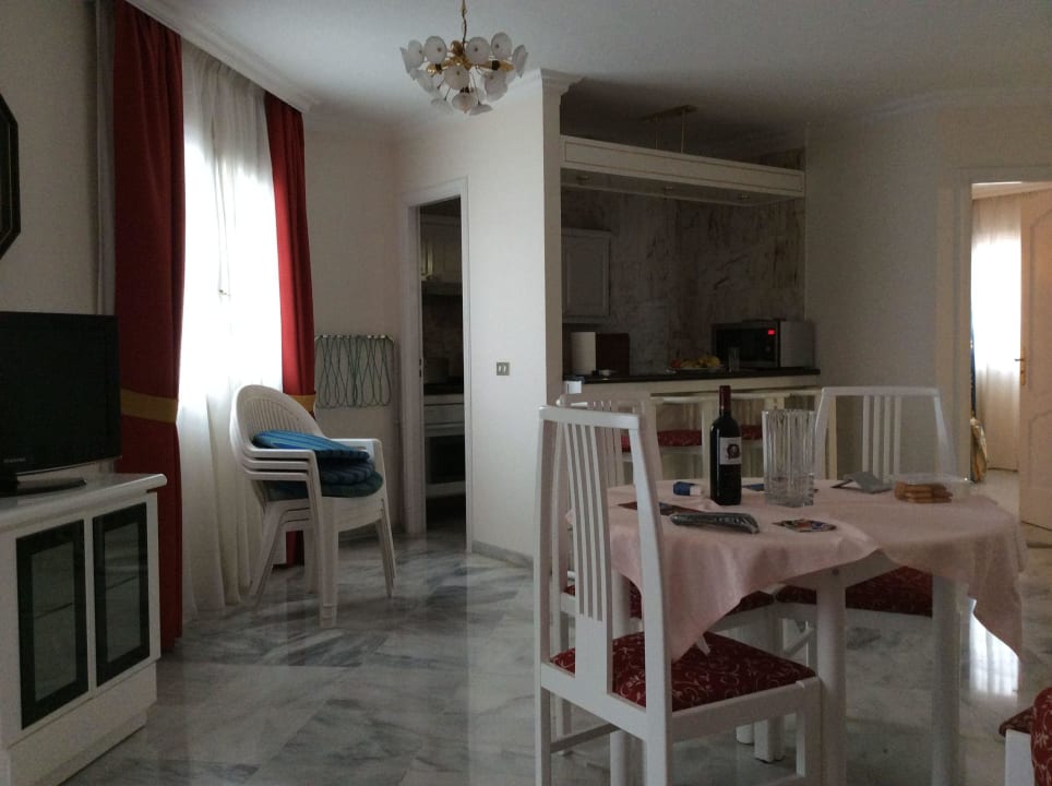 Appartement Essbereich, Küche Apartamentos Casablanca