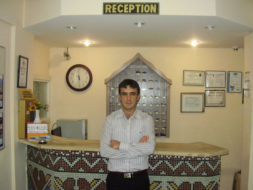 Mustafa Hotel Kleopatra Alis
