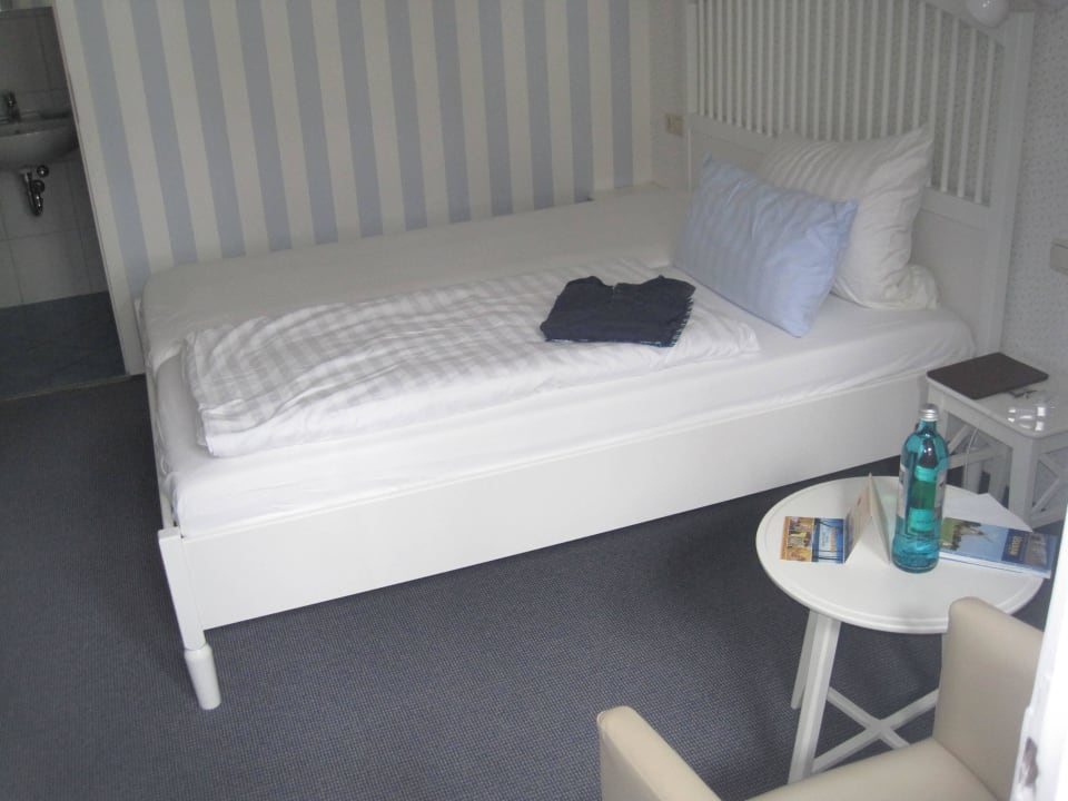 Gemütliches Bett Hotel Villa Seeschlößchen