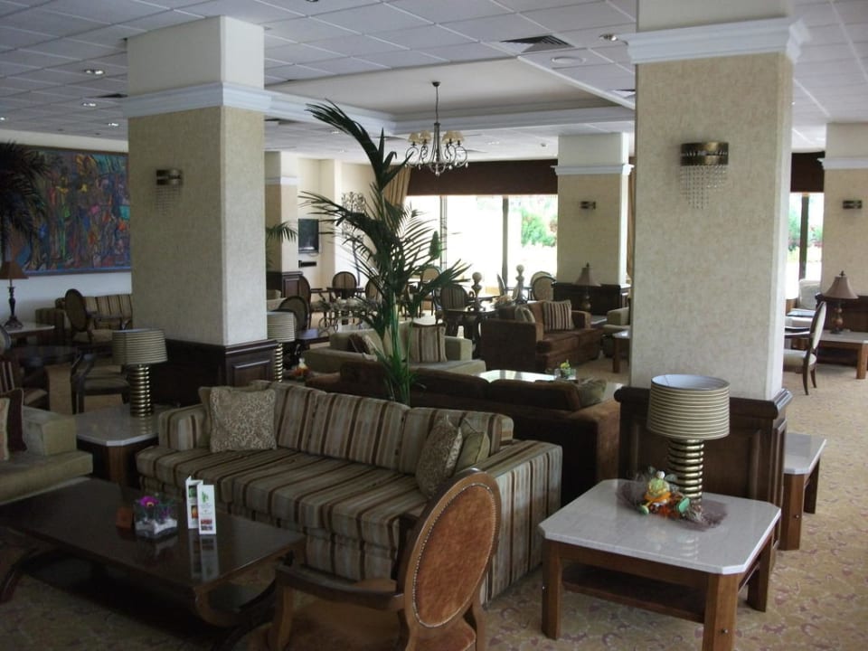 Mokkabar Elias Beach Hotel