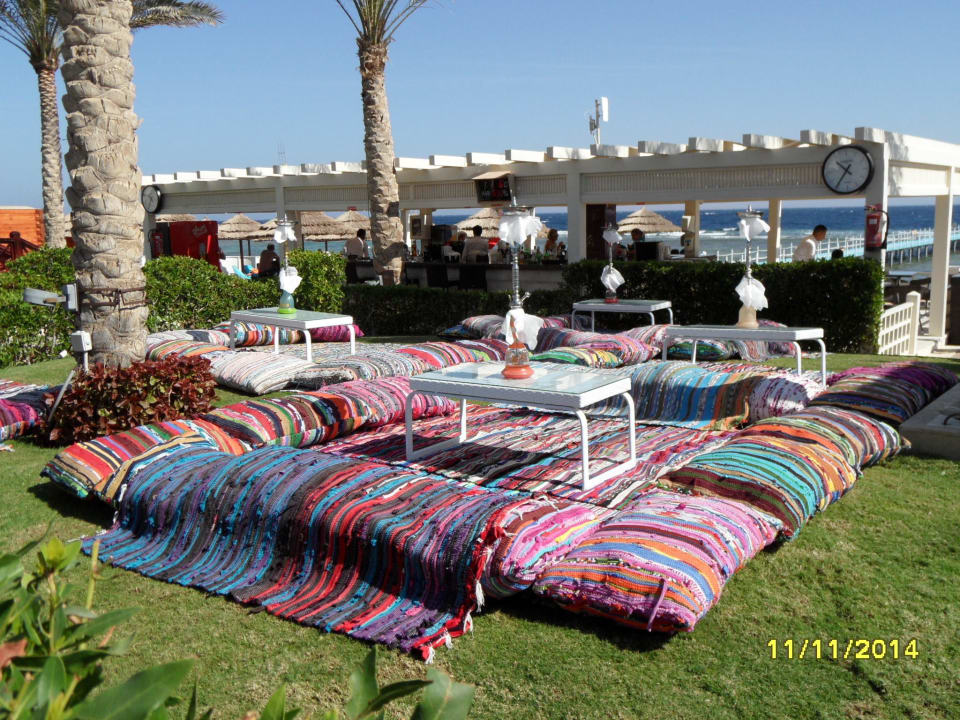 An der Strandbar Rixos Sharm El Sheikh Adults Only 18 +