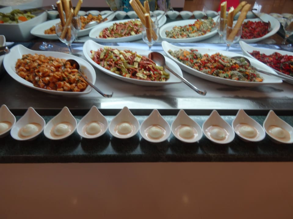 Kaltes Büffe Hotel Süral Resort