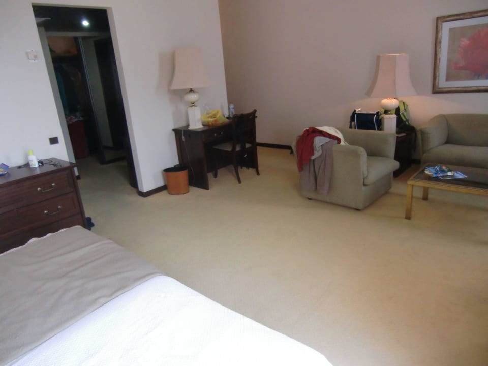 Blick durch das Zimmer Juniorsuite Pestana Bahia Praia Nature & Beach Resort