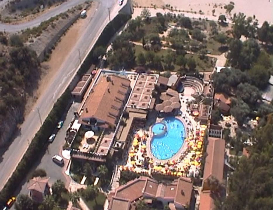 Luftaufnahme Hotelanlage Ölüdeniz Beach Resort by Z Hotels