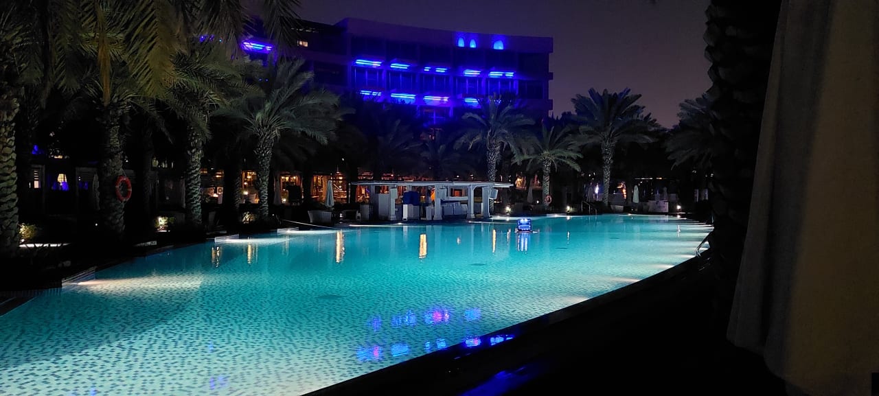 Pool Rixos The Palm Hotel & Suites