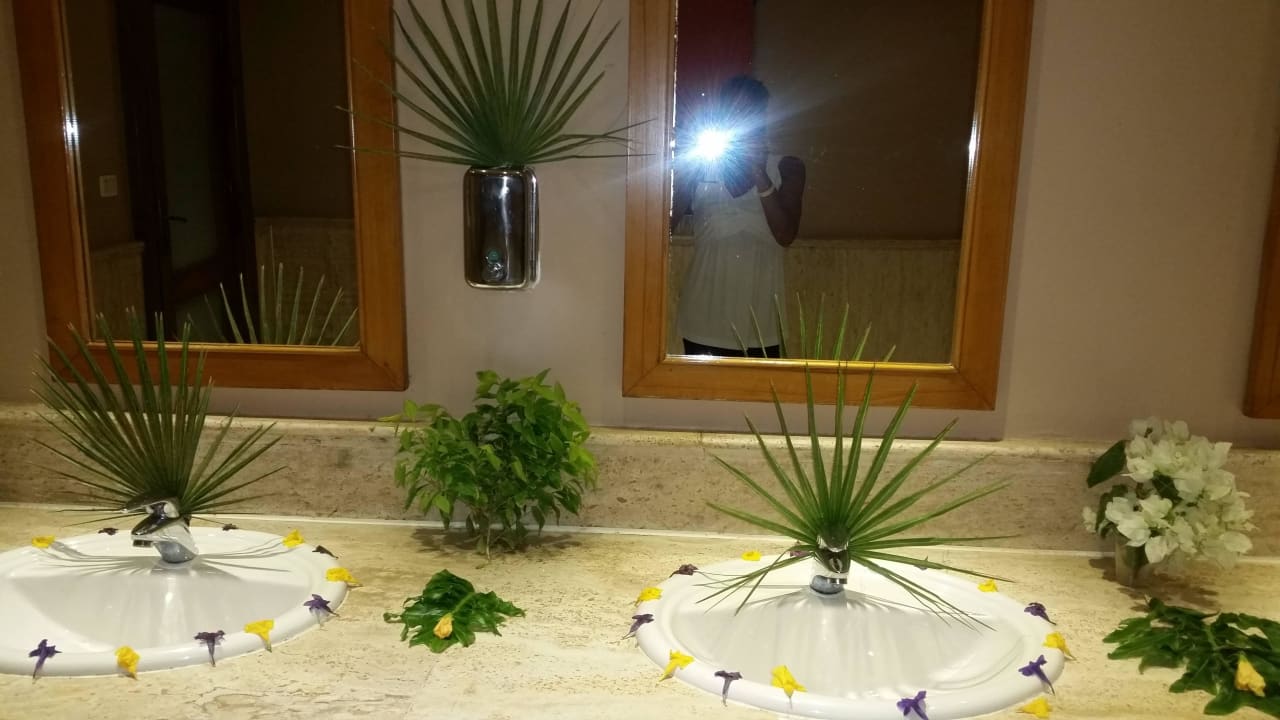 Deko WC an der Bar Makadi Palace