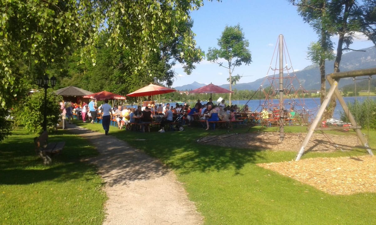 Einmal in der Woche ist ein Grillabend Hotel Bellevue am See