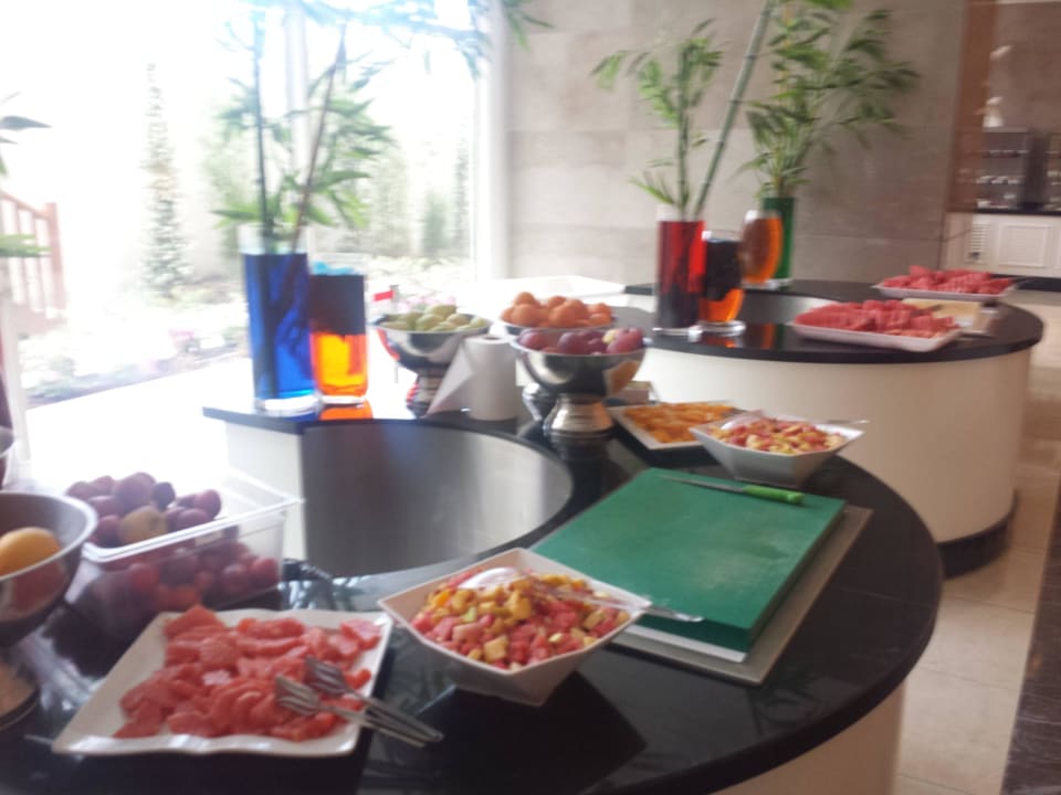 Obst Well Palace Side