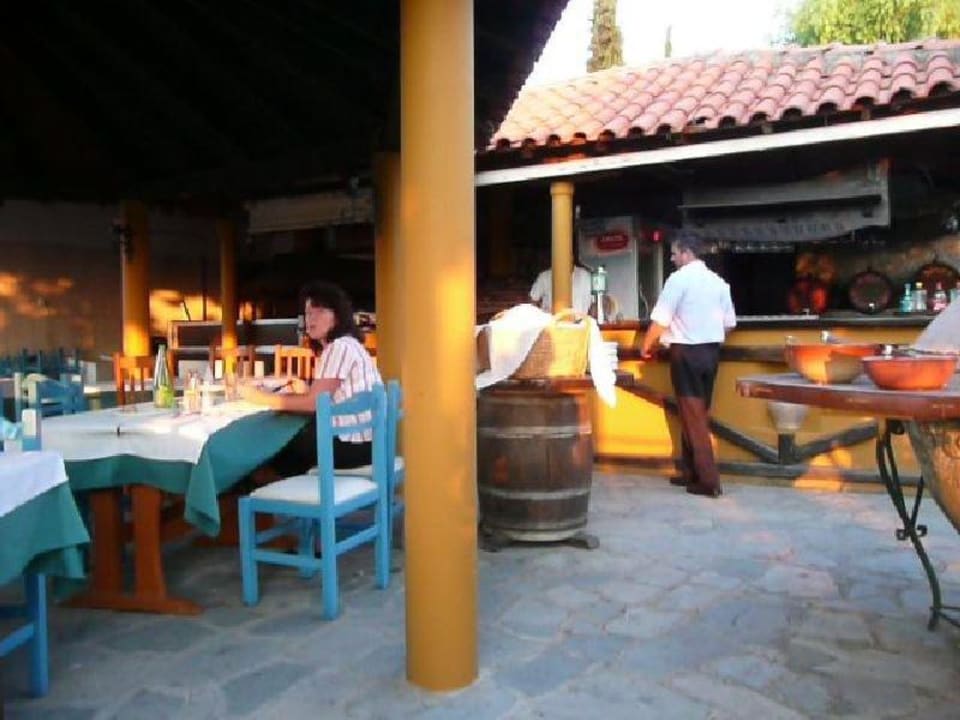 Pooltaverne Hotel Geranion Village