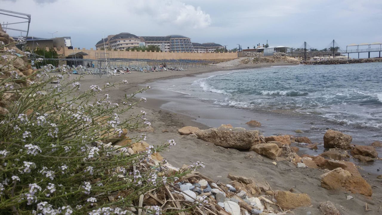 Strand Hotel Asrin Beach