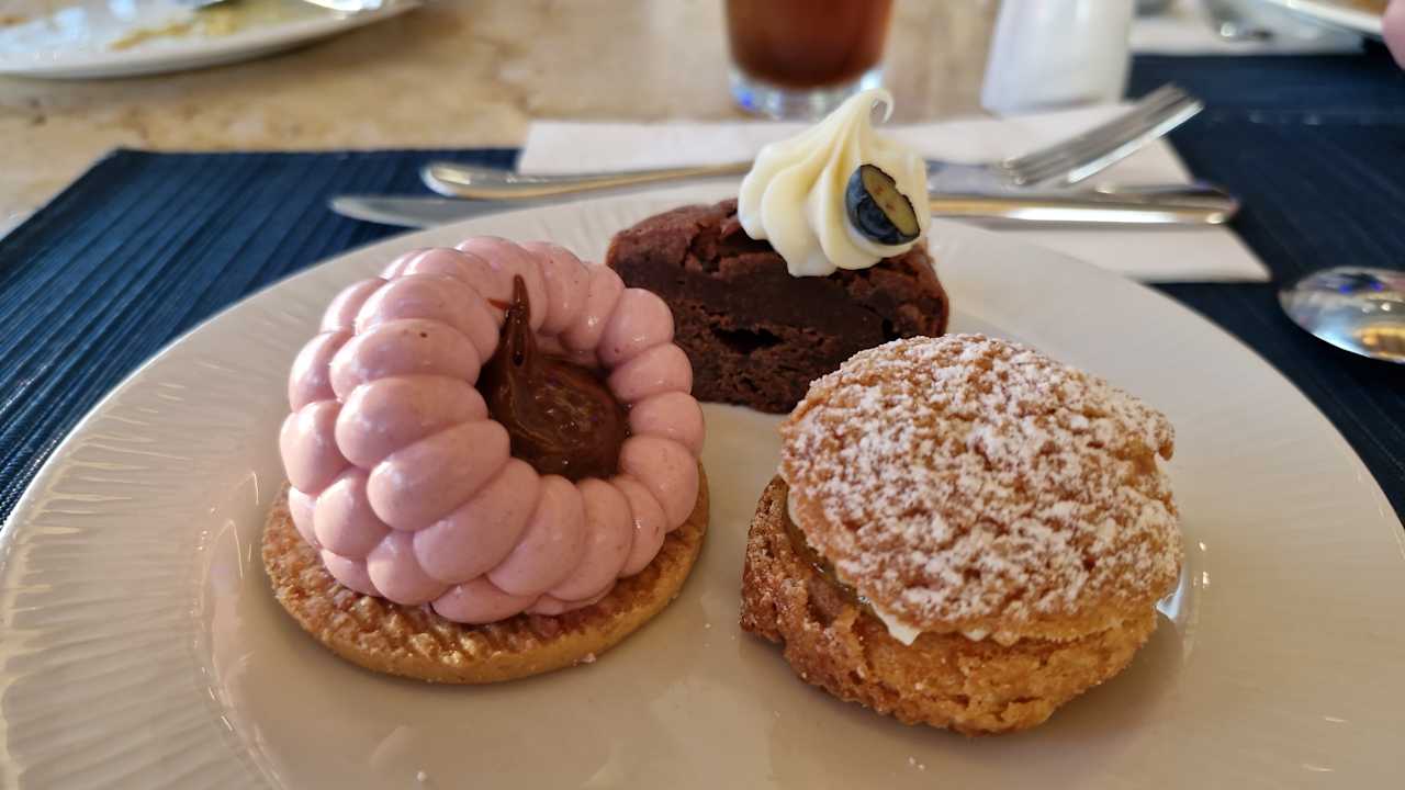 Gastro Arina Beach Resort