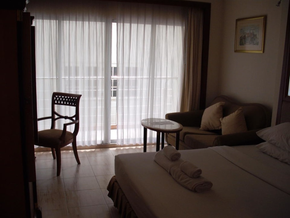 Zimmer mit Sofa Hotel Royal View Resort Rang Nam