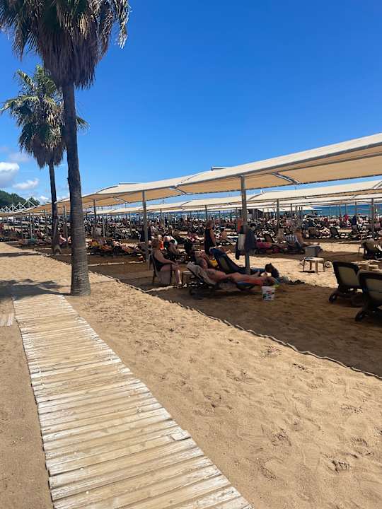 Strand Royal Atlantis Beach Hotel