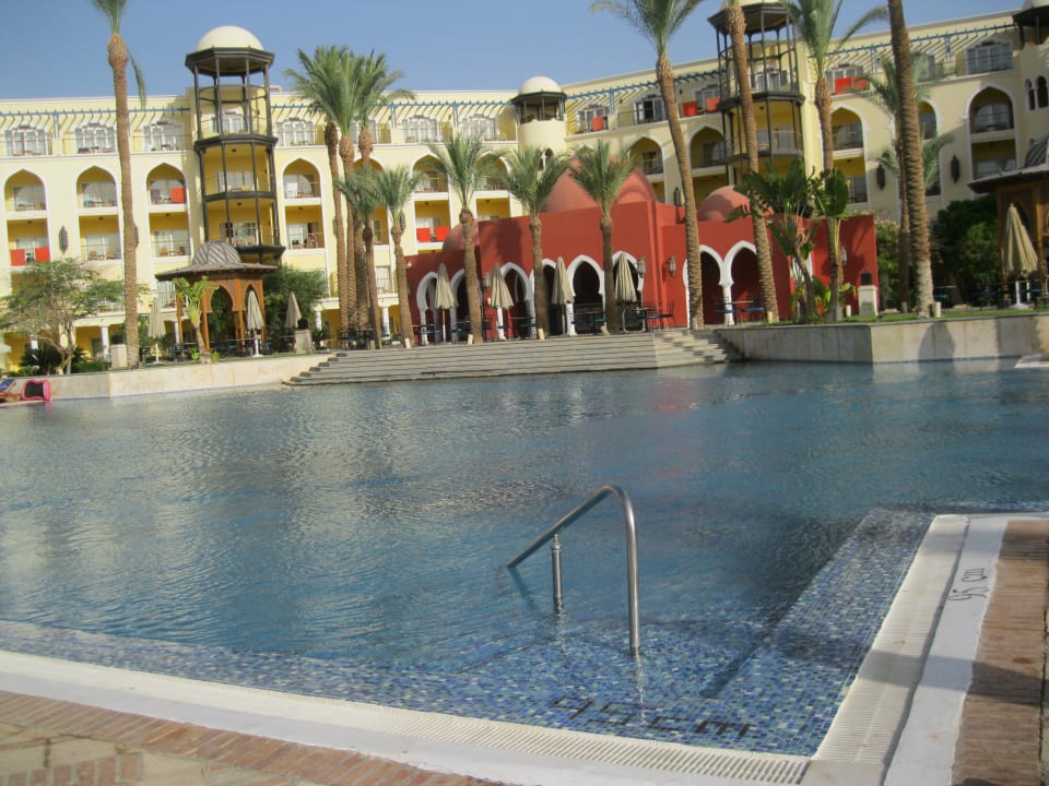 Pool The Grand Resort