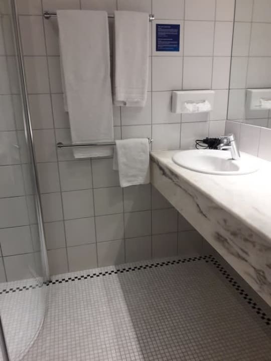 Łazienka z prysznicem Hotel Vejle Center