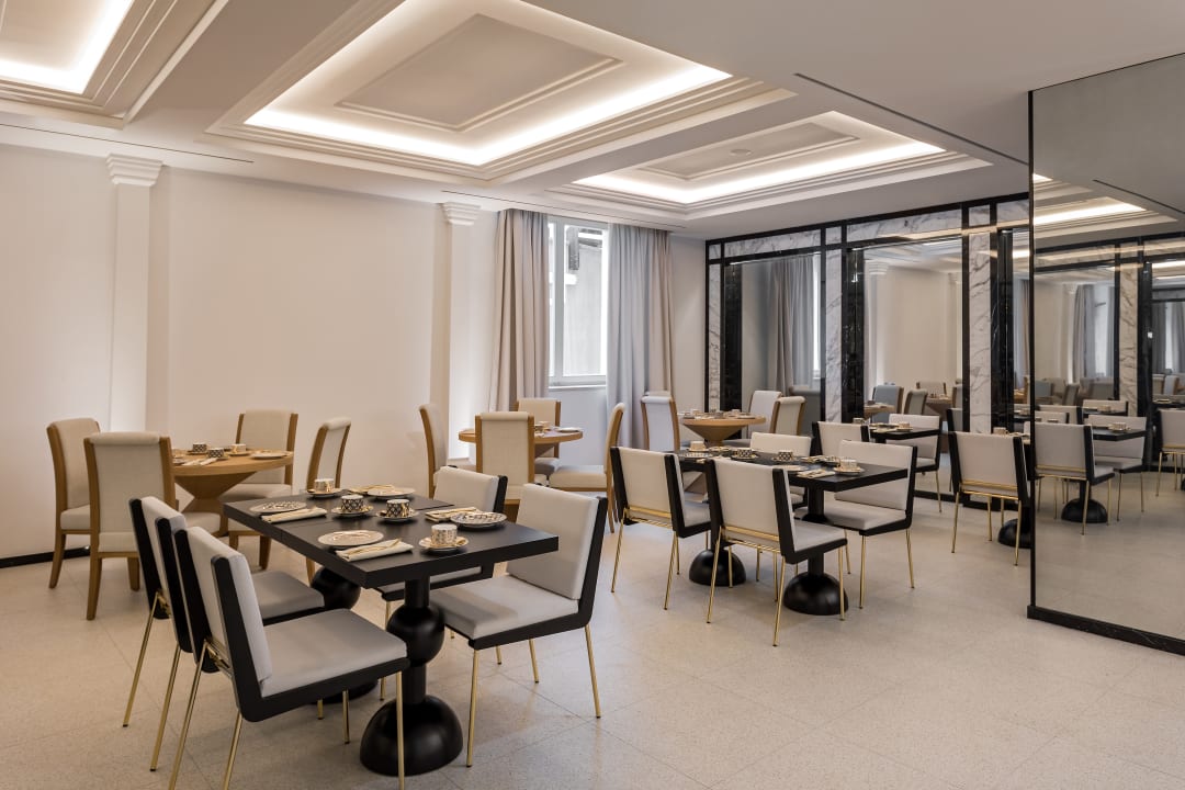 Gastro Room Mate Collection Filippo, Rome-Fontana di Trevi