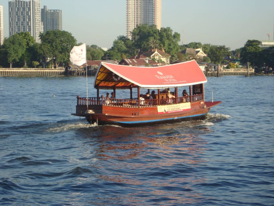 Transferboot Ramada Plaza by Wyndham Bangkok Menam Riverside