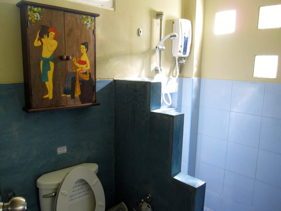 Bad Beachcomber Bungalow Hotel Lanta Castaway Resort