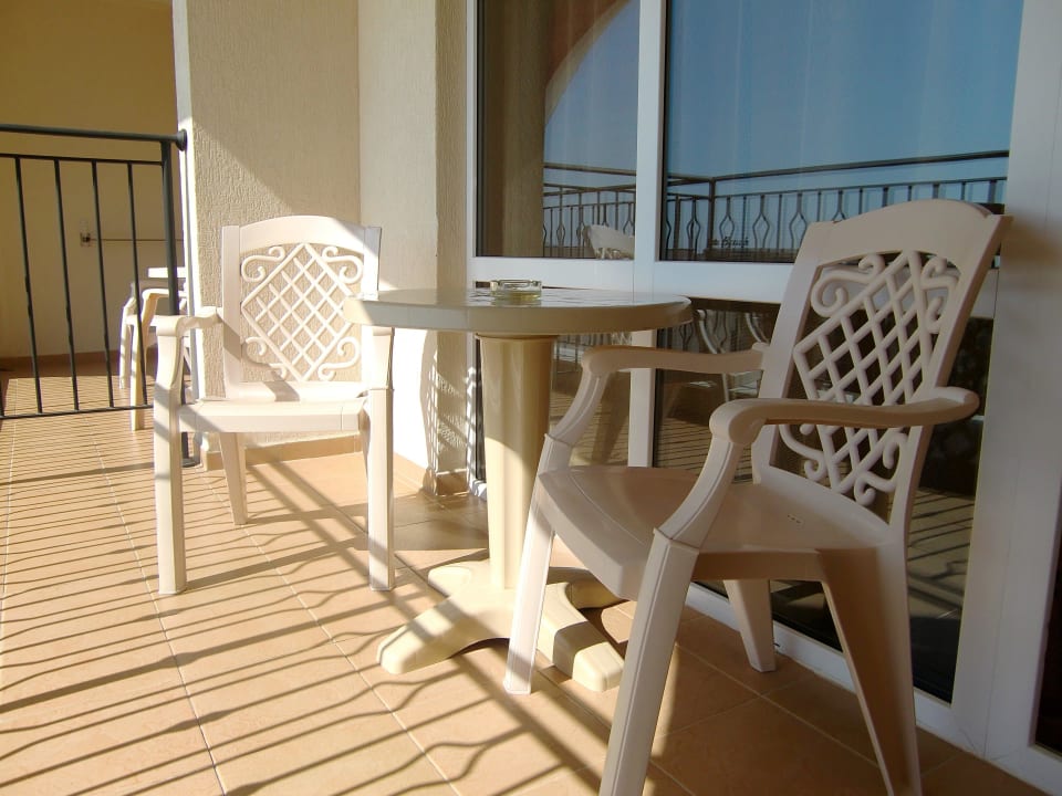 Schöner Balkon DIT Majestic Beach Resort