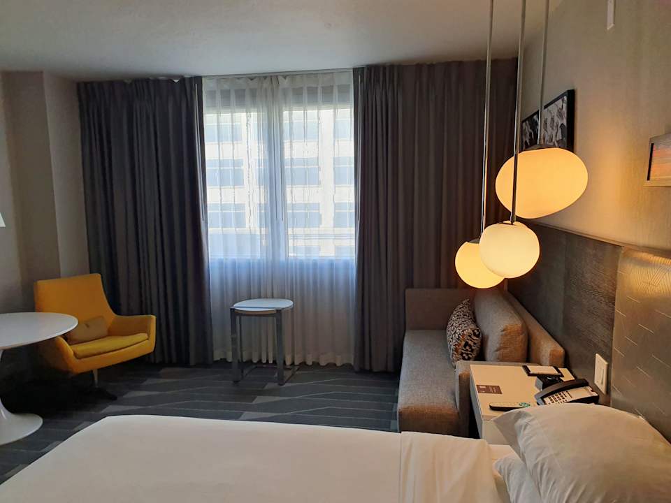 Zimmer Hyatt Regency Los Angeles International Airport