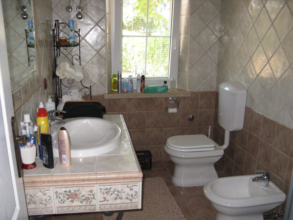 Bad (Dusche rechts, nicht im Bild) Haus Istranka