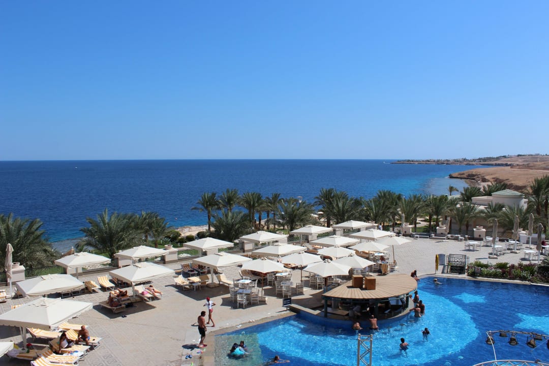 Bar w basenie Stella Di Mare Beach Hotel & Spa, Sharm El Sheikh
