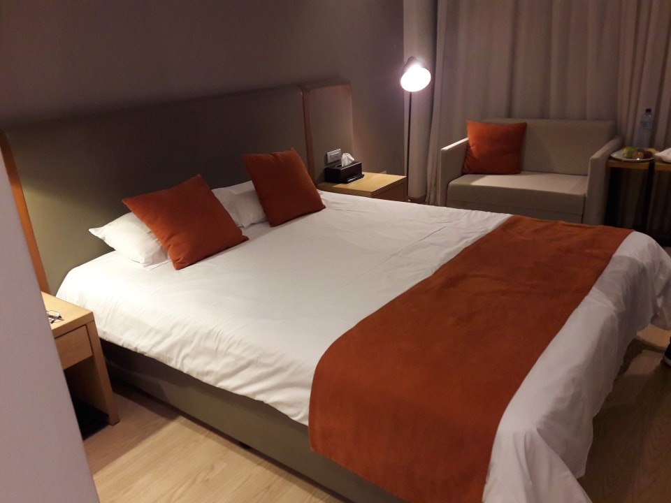 Zimmer Crystal Springs Beach Hotel